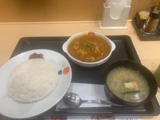 松屋「マッサマンカレー」