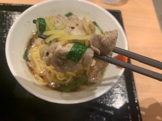 焼きたてのかるび「コムタンカルビラーメン」
